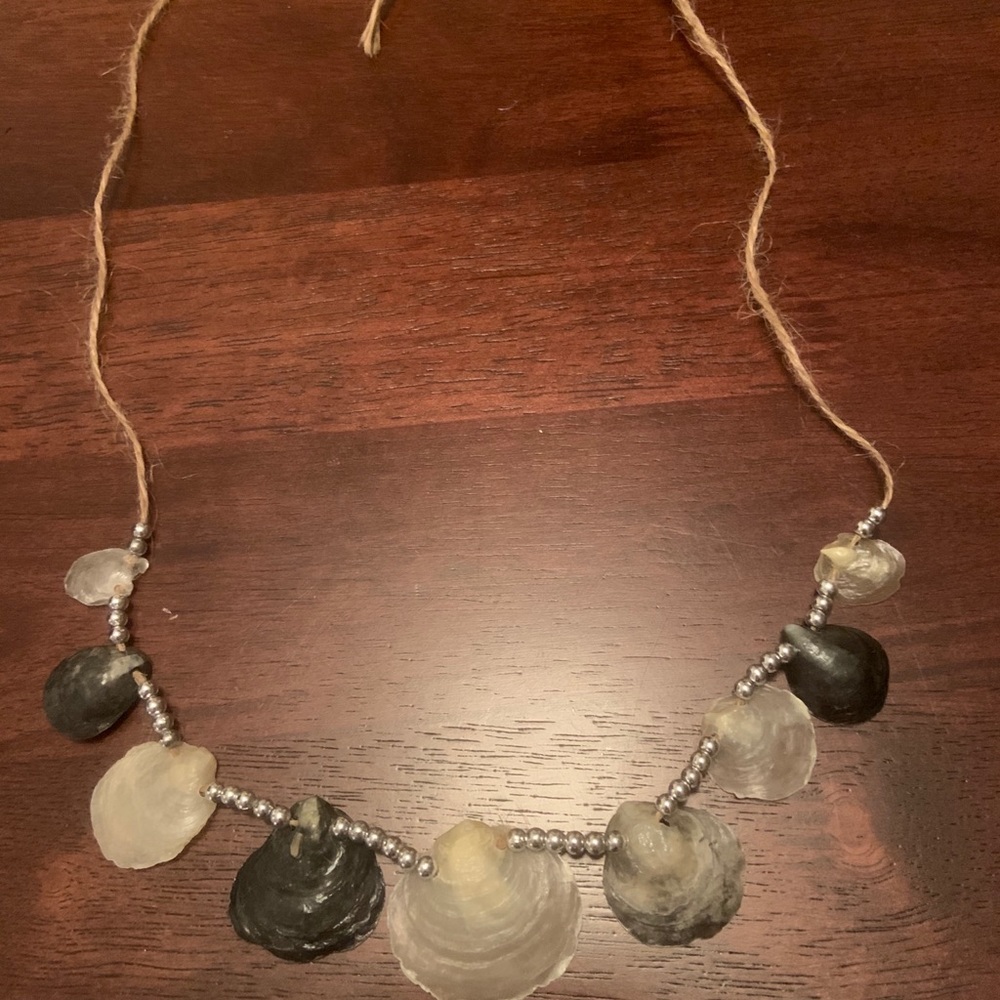 Shell necklace